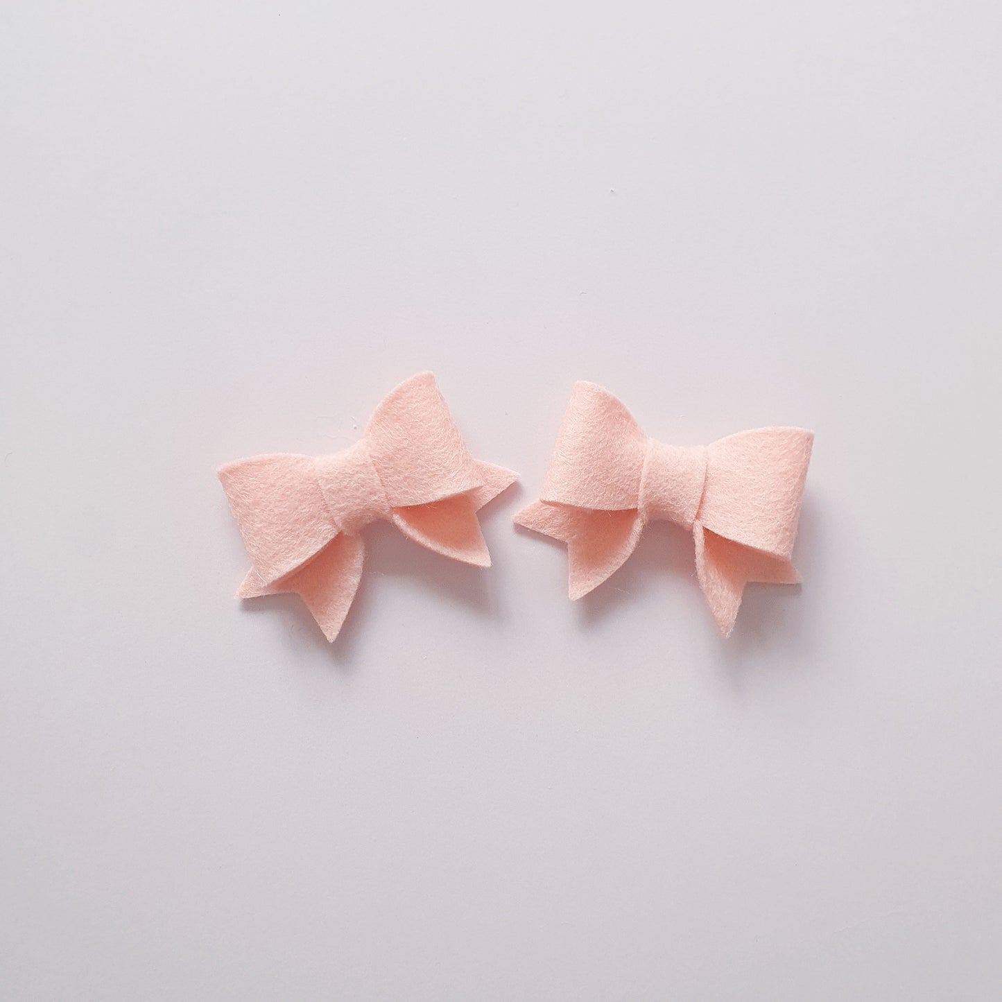 Felt Bow Garland