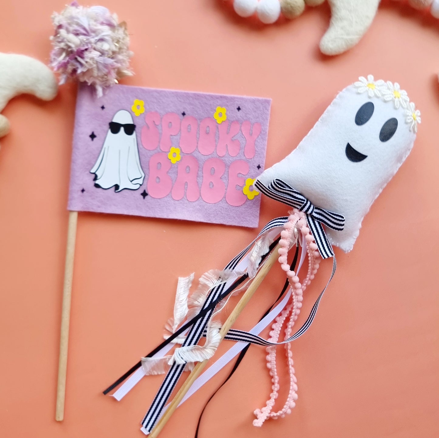 Felt Flag wand ~ Spooky Babe