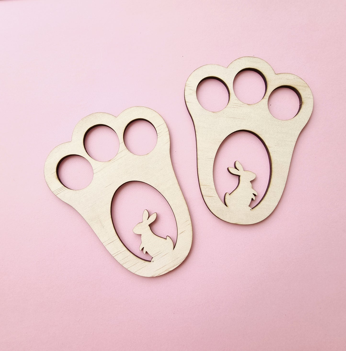 Easter bunny footprint stencil