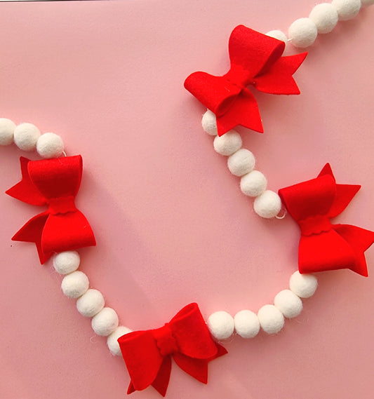 Felt Bow Garland