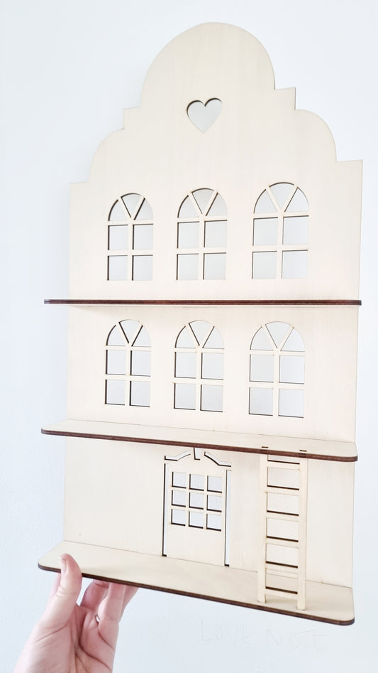 Wooden tenement house shelf with 1 Ladder