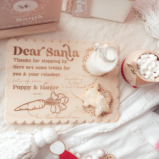 Scalloped Luxe Personalised/Non-Personalised Santa Board