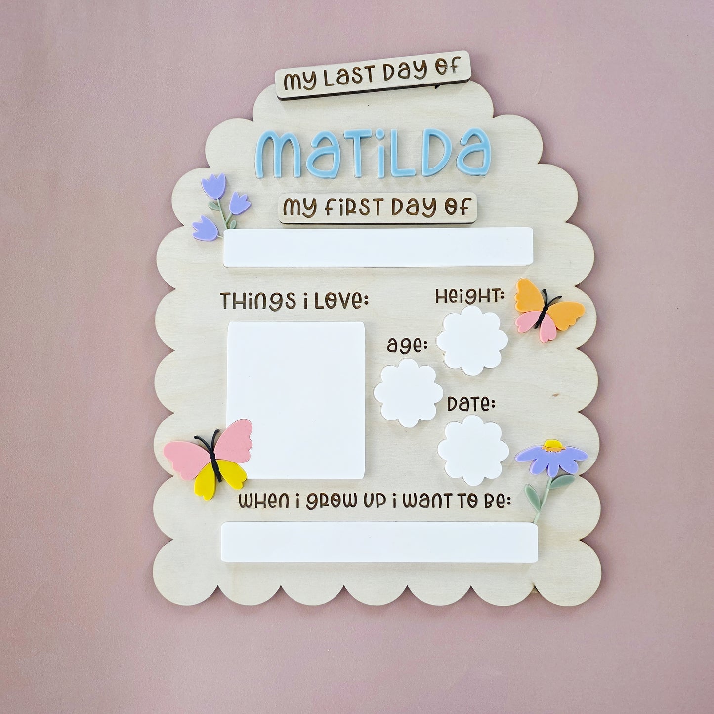 Personalised Scallop Arch First/Last Day of school board