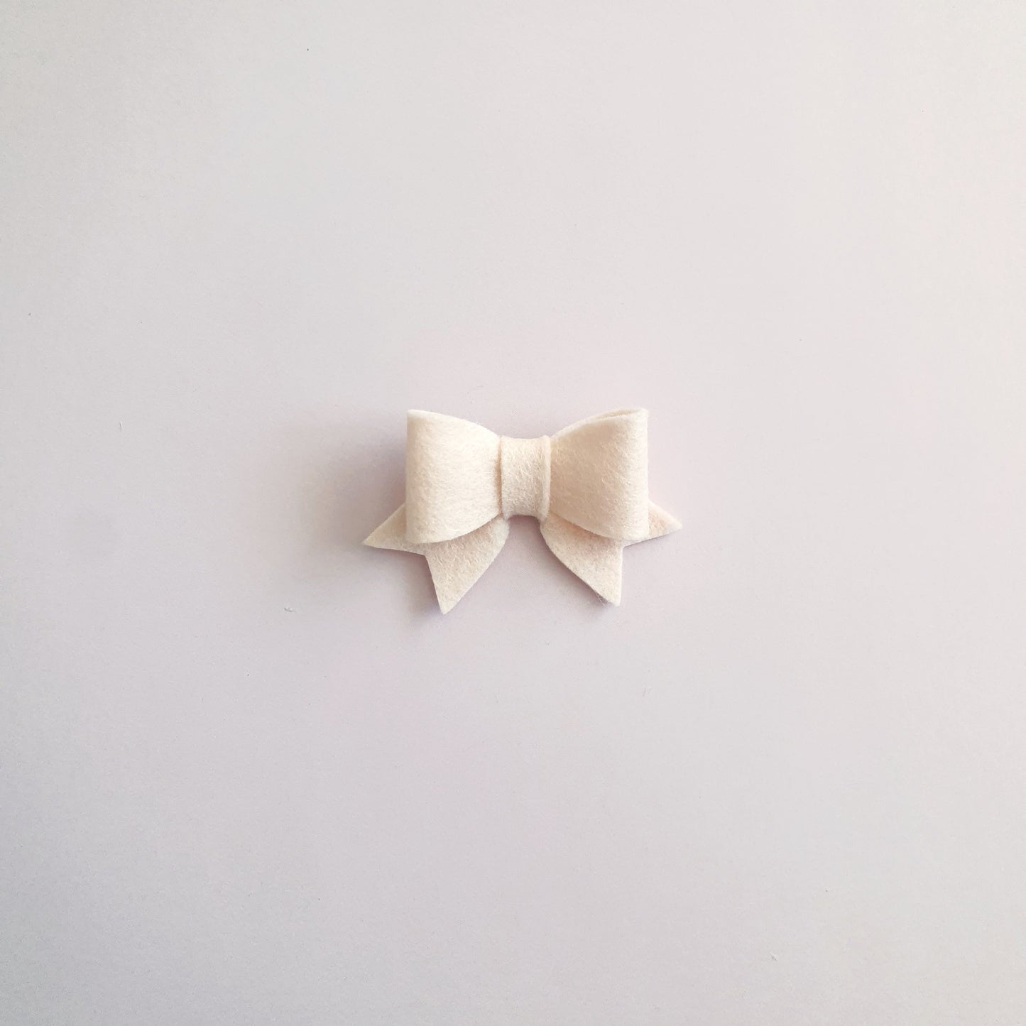 Pale Peach Bow