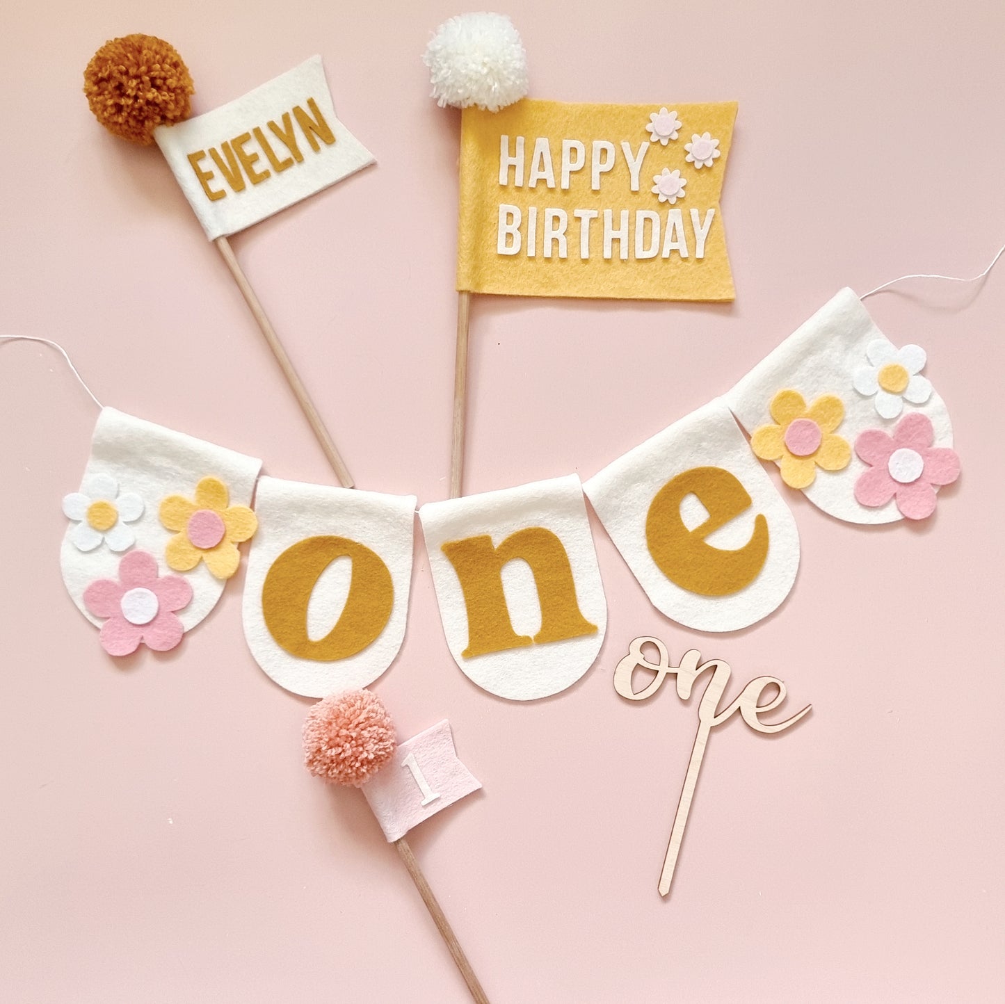 Birthday Daisy Bunting~White/yellow