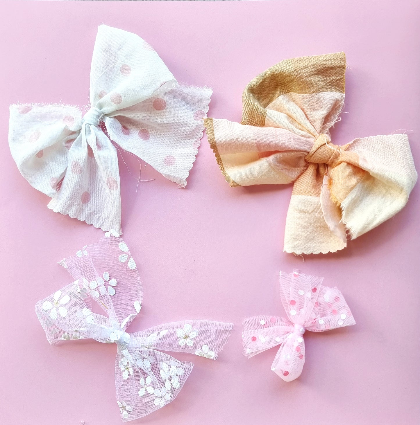 Frayed Edge Bow ~ gingham multicolour