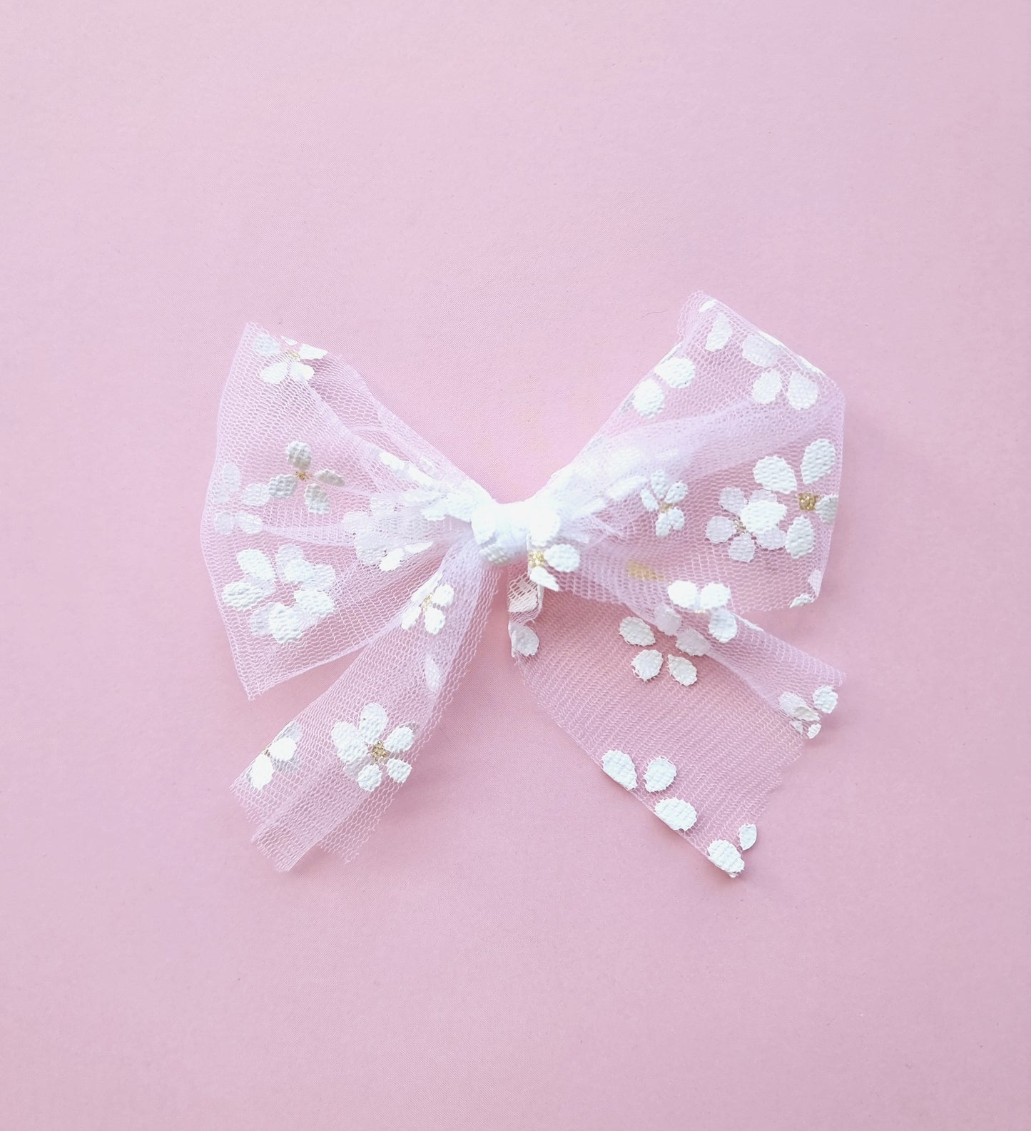 Daisy Tulle Bow